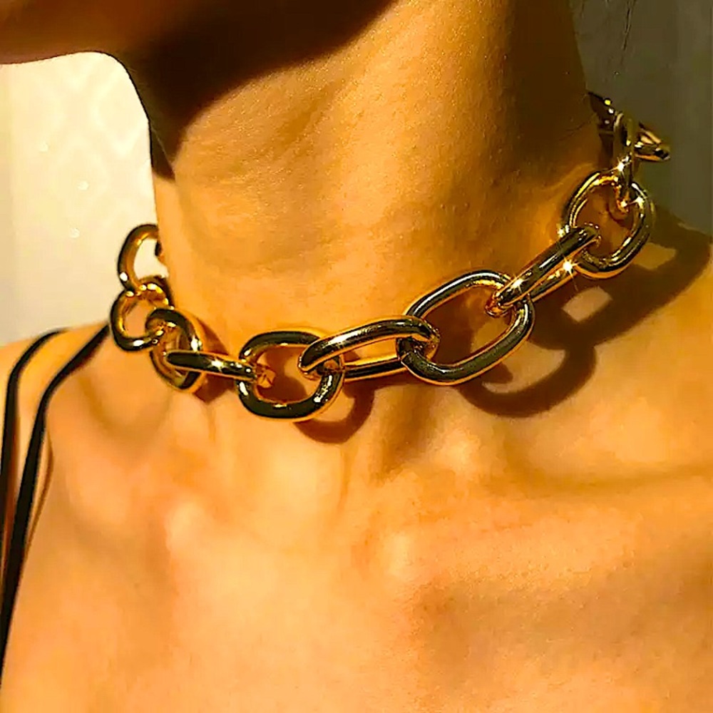 ⚜️[𝟯/$𝟯𝟴]⚜️Big Link Gold Chucky Choker NEW - Picture 3 of 10